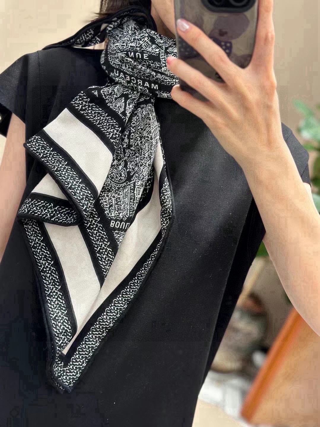 Christian Dior Scarf